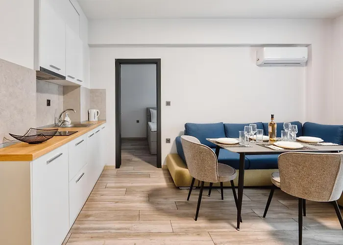 Marina Bay Kraymorie Apartment *